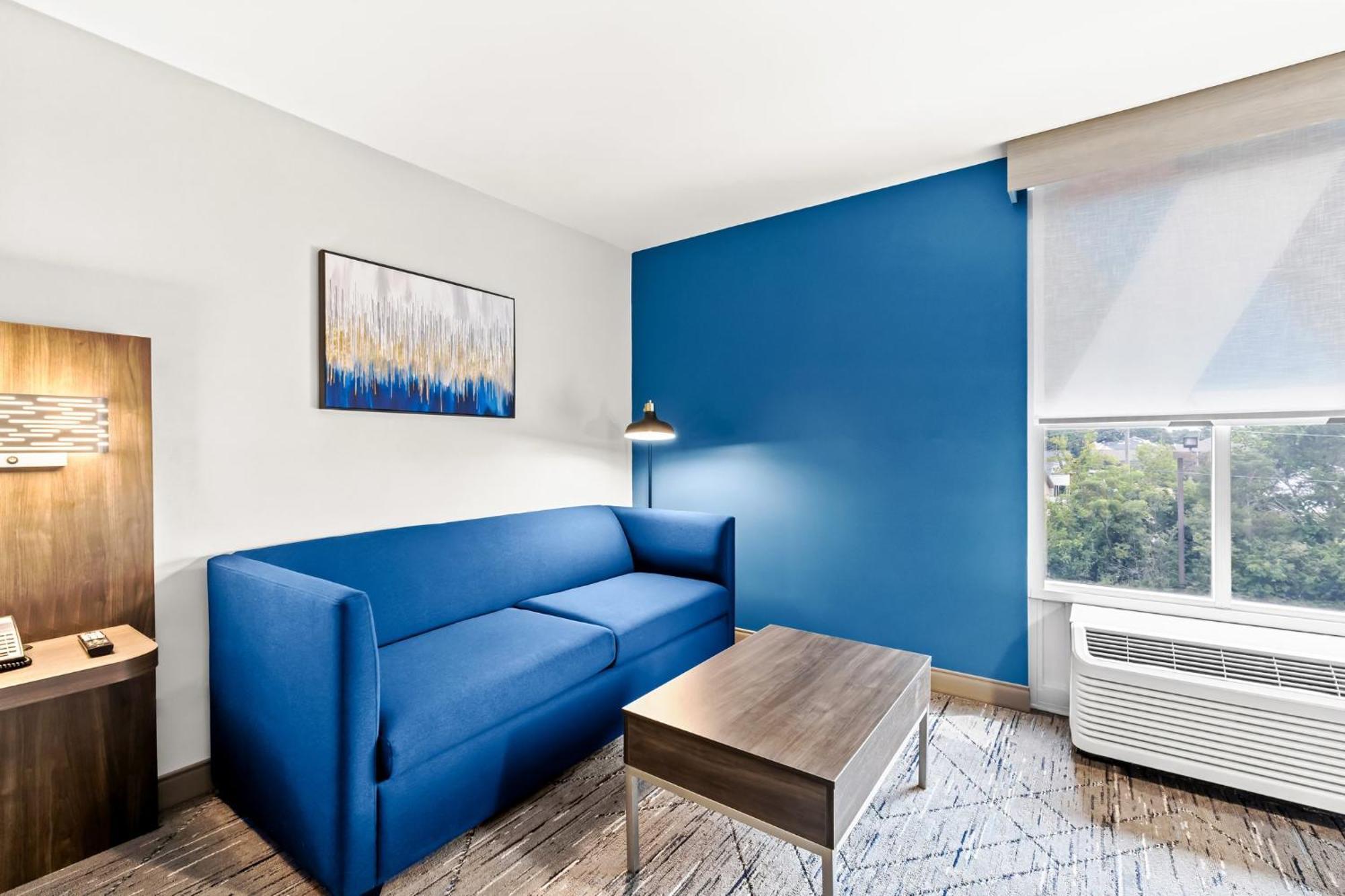 Holiday Inn Express Nashville-Hendersonville By Ihg Exterior photo