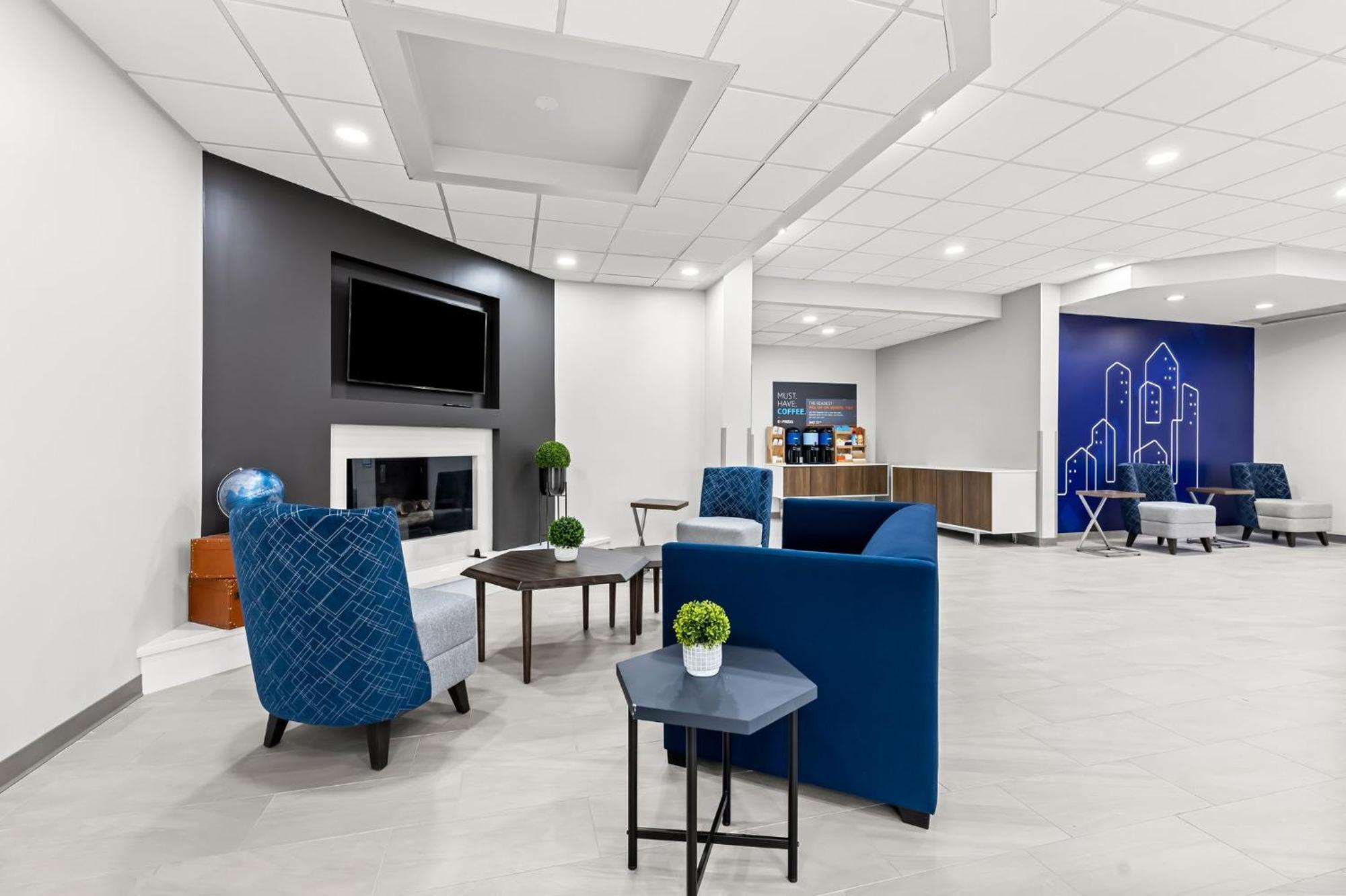 Holiday Inn Express Nashville-Hendersonville By Ihg Exterior photo