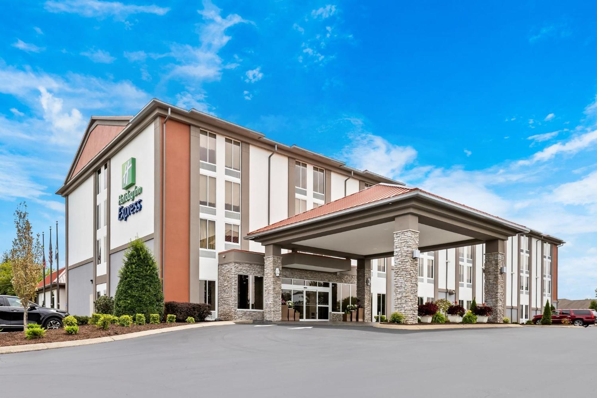 Holiday Inn Express Nashville-Hendersonville By Ihg Exterior photo